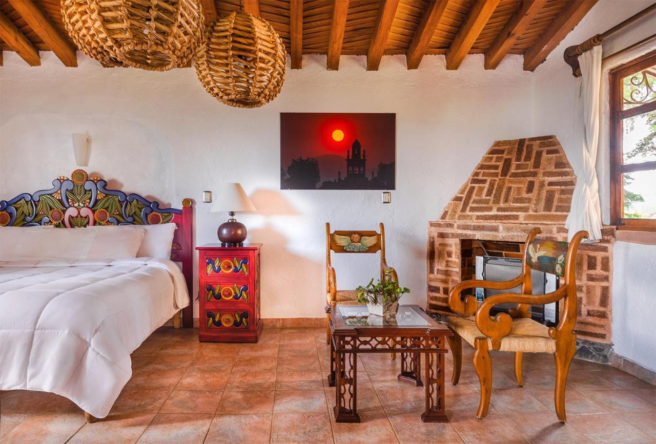 Eco Hotel Ixhi Pátzcuaro Екстериор снимка