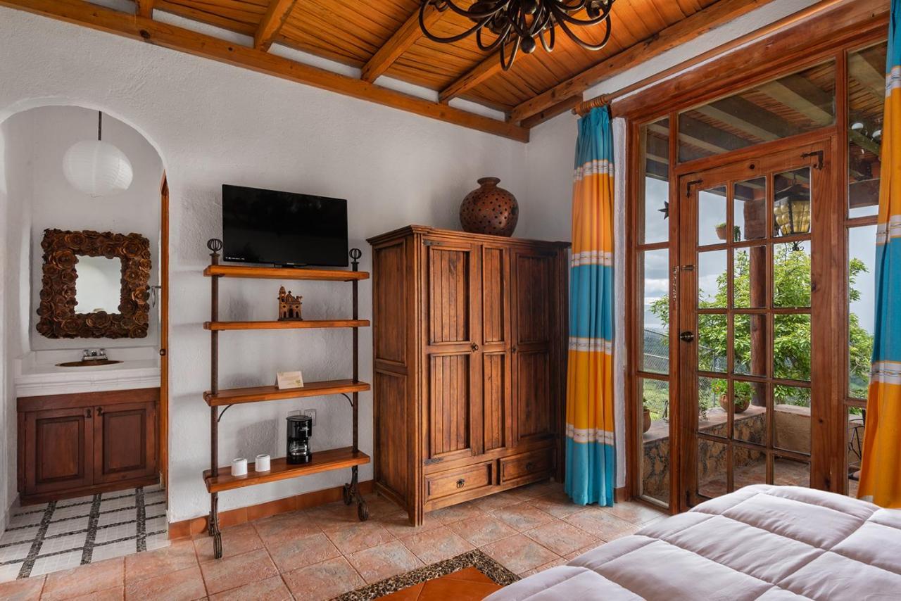 Eco Hotel Ixhi Pátzcuaro Екстериор снимка