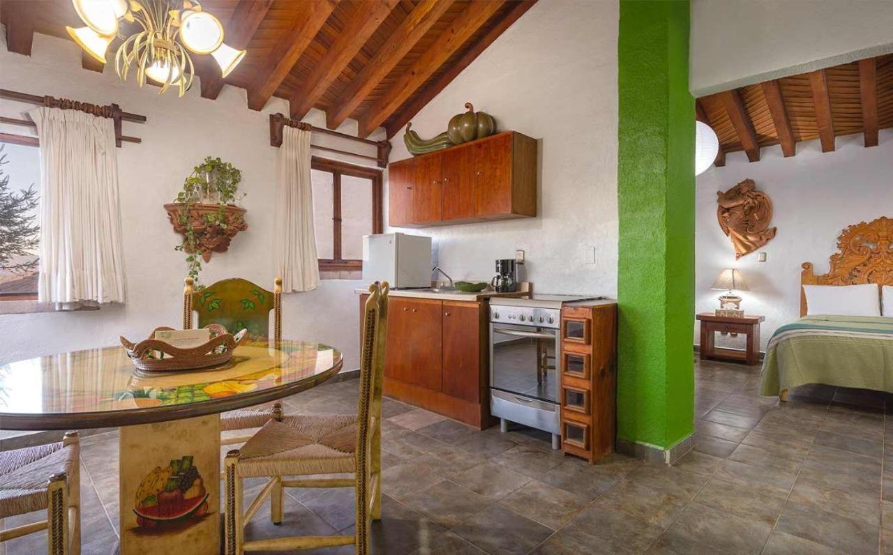 Eco Hotel Ixhi Pátzcuaro Екстериор снимка